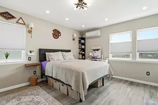 251 Arthur St, Freeport, NY 11520 - Photo 20