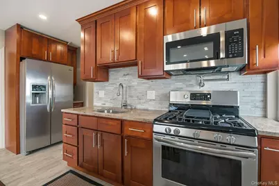 251 Arthur Street, Freeport, NY 11520 - Photo 24