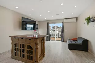 251 Arthur St, Freeport, NY 11520 - Photo 30