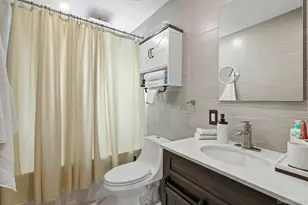 251 Arthur St, Freeport, NY 11520 - Photo 16