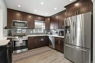 251 Arthur Street, Freeport, NY 11520 - Photo 12