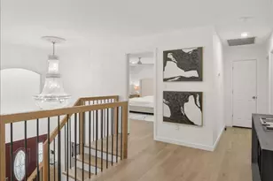 1662 Park Ave, New Hyde Park, NY 11040 - Photo 34