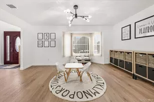 1662 Park Ave, New Hyde Park, NY 11040 - Photo 8