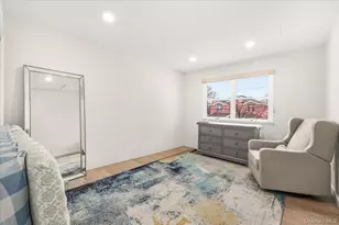 1662 Park Ave, New Hyde Park, NY 11040 - Photo 20