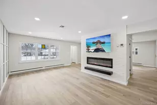 151 Laurance Ln, Ridge, NY 11961 - Photo 8