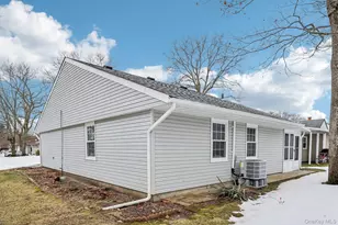 151 Laurance Ln, Ridge, NY 11961 - Photo 32