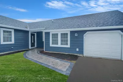 50 7th Street, Saint James, NY 11780 - Photo 2