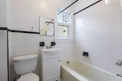 22610 147th Avenue, Springfield Gardens, NY 11413 - Photo 30