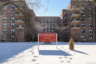 224-24 Union Tpke, Oakland Gardens, NY 11364 - Photo 22