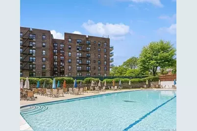 224-24 Union Turnpike #4H, Oakland Gardens, NY 11364 - Photo 20