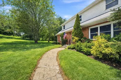16 Primrose Street, Katonah, NY 10536 - Photo 4