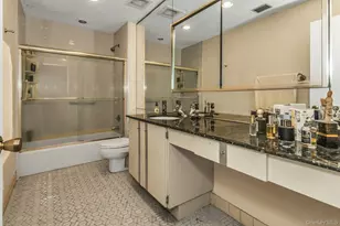 232 Linnet Ct, Manhasset, NY 11030 - Photo 20