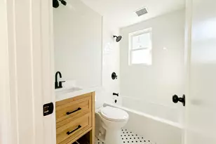 134 Hallock Rd, Lake Grove, NY 11755 - Photo 4