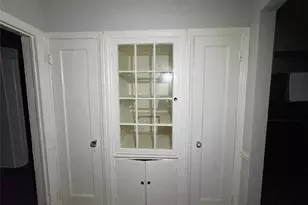 21 E Clinton Ave, Roosevelt, NY 11575 - Photo 8