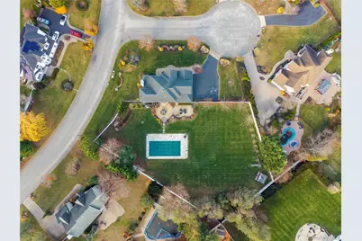 2 Holly Court, Miller Place, NY 11764 - Photo 4