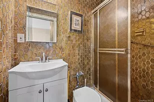 84-29 153rd Ave, Howard Beach, NY 11414 - Photo 10