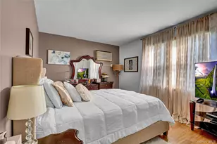 150-27 16th Rd, Whitestone, NY 11357 - Photo 12