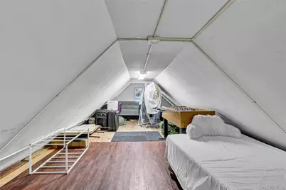 150-27 16th Road, Whitestone, NY 11357 - Photo 16