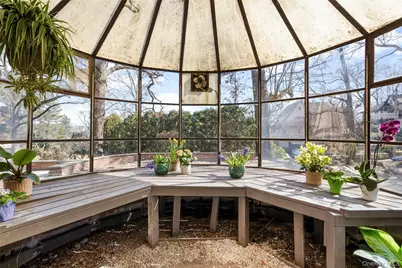 60 Wildwood Road, New Rochelle, NY 10804 - Photo 10