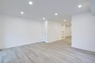 56 Kirkwood Rd, Port Washington, NY 11050 - Photo 18