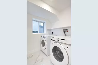 56 Kirkwood Road, Port Washington, NY 11050 - Photo 12