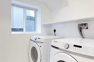 56 Kirkwood Rd, Port Washington, NY 11050 - Photo 12