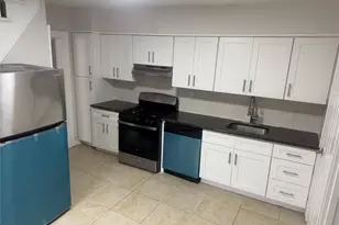 267 Schenck Right Side Ave, Great Neck, NY 11021 - Photo 8