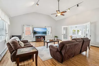 24 Rocco Drive, East Northport, NY 11731 - Photo 4