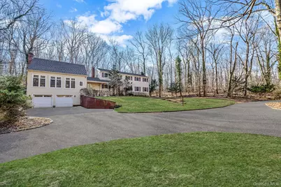 1 Spring Hollow Road, Nissequogue, NY 11780 - Photo 2