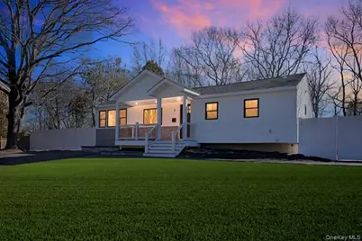 5 Bear Lane, Centereach, NY 11720 - Photo 2