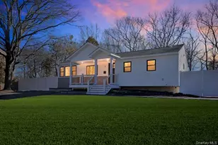 5 Bear Ln, Centereach, NY 11720 - Photo 2