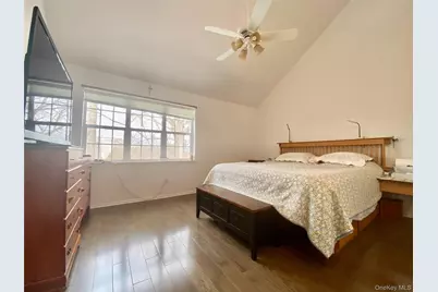 83 Roundtop Road, Yonkers, NY 10710 - Photo 10