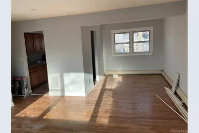 39 N 16th Street, Wyandanch, NY 11798 - Photo 14