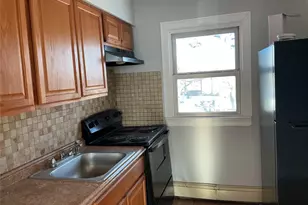 39 N 16th St, Wyandanch, NY 11798 - Photo 4