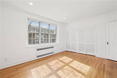 1 Meadow #3H-1, Woodmere, NY 11598 - Photo 6