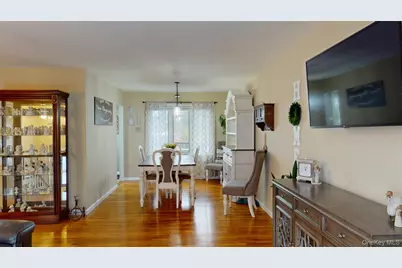 8 Mulberry Drive, Smithtown, NY 11787 - Photo 14