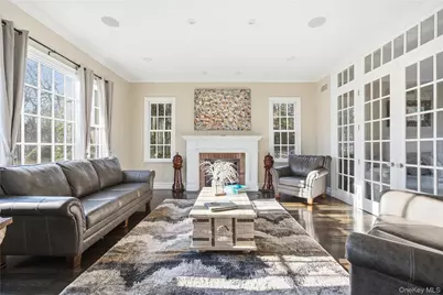 28 Dunlop Road, Huntington, NY 11743 - Photo 6