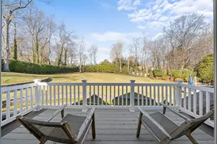 28 Dunlop Rd, Huntington, NY 11743 - Photo 20