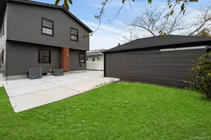 241-49 148th Dr, Rosedale, NY 11422 - Photo 12