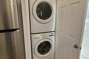 7 White Plains Ave, Elmsford, NY 10523 - Photo 8