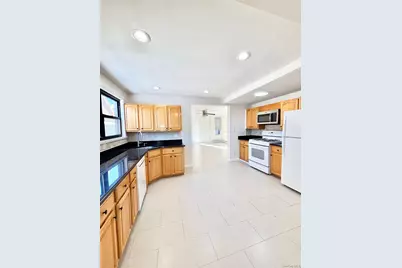 487 5th Avenue, Cedarhurst, NY 11516 - Photo 2