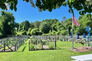 421 Weymouth Ct, Ridge, NY 11961 - Photo 20