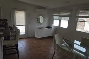 10 Bainbridge Ave, Melville, NY 11747 - Photo 22