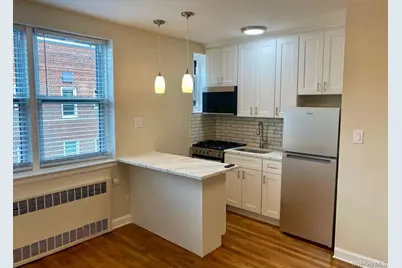 32 Cathedral Avenue #6C, Hempstead, NY 11550 - Photo 10