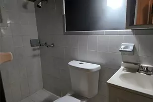 120-20 142nd Pl, Jamaica, NY 11436 - Photo 18