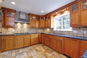 38 Shadow Ln, Larchmont, NY 10538 - Photo 14