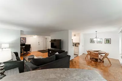 490 Atlantic Avenue #Apt 111, East Rockaway, NY 11518 - Photo 6