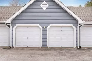 654 Birchwood Park Dr, Middle Island, NY 11953 - Photo 26