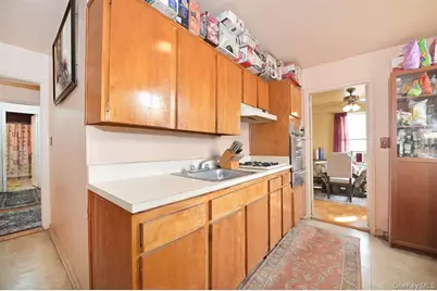 8900 170th Street #6M, Jamaica, NY 11432 - Photo 8