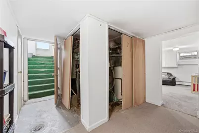 1217 Ellis Street, Holbrook, NY 11741 - Photo 20